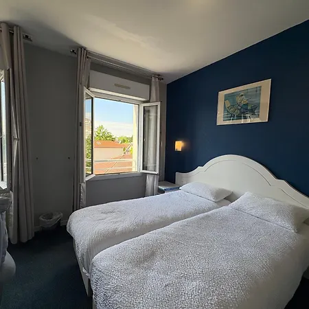 Hotel Cit'hotel Beausoleil 3*