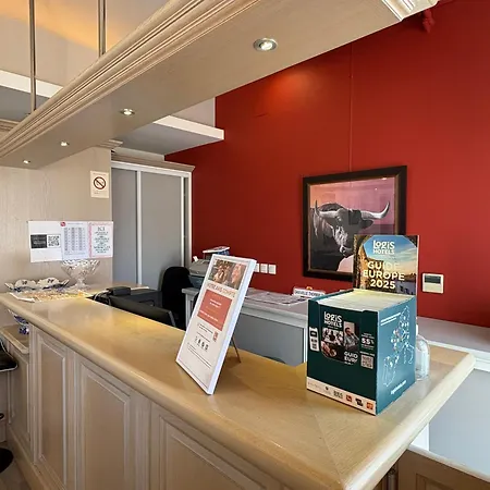 Cit'hotel Beausoleil Ξενοδοχείο 3*